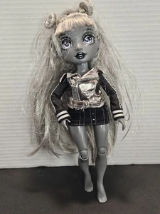 Rainbow High Shadow Series 1 Luna Madison Fashion Doll - Picture 1 of 9