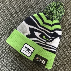 Seattle Seahawks Adult NFL Beanie NWT  - Picture 1 of 4