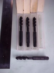 4 SKF 5/16" BSW thread taps - Picture 1 of 3