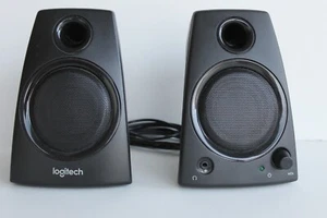 Logitech Z130 10W Full Stereo Sound 3.5mm Jack Compact Speakers with adapter - Afbeelding 1 van 4