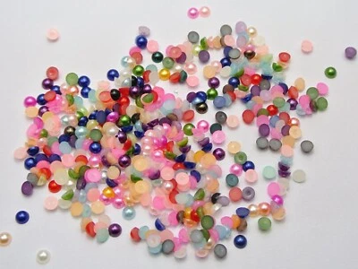 2000 Pcs Flatback Half Round Pearl Gem Cabochons 4mm Nail Art Tips + Storage Box - Image 1 of 4