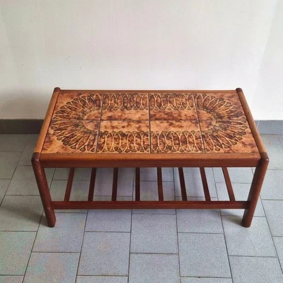 TABLE BASSE PORTE-REVUES VINTAGE 1960 SCANDINAVE EN TECK & CERAMIQUE 60S RETRO - Photo 1/4