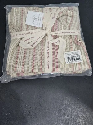 Juego de servilletas Nancy’s Nook de Victorian Heart Chic a rayas 6 18x18 Nuevo en paquete Foto 1 de 3