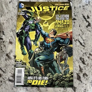 JUSTICE LEAGUE: The New 52! #37 2015 DC Comics - Free Shipping - Picture 1 of 2