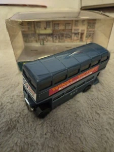 Corgi Classic Models D599 AEC Bus RAF Battle Of Britain 50 Years Diecast Model - Bild 1 von 16