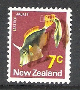 NEW ZEALAND 1970 PICTORIAL 7c LEATHER JACKET COLOUR SHIFT ERROR (MNH) - Picture 1 of 1