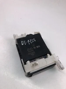 DE1125 TOYOTA Control Unit 89221-K0020 - Picture 1 of 4