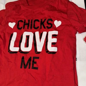 Toddler Boys Red Valentines Day "Chicks Love Me" T Shirt 3T - Picture 1 of 3
