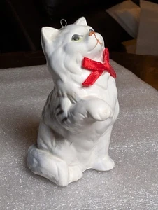 Estatuilla adorno navideño de porcelana gatito gato gris blanco de colección - Imagen 1 de 11