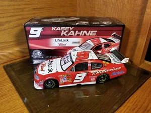 2008 Kasey Kahne #9 Autographed COA Lifelock Budweiser Charger 1/747 1:24 - Picture 1 of 1