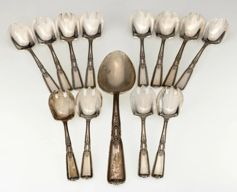 Wallace Sterling Silver 12 Ice Cream Spoons with Serving Spoon Renaissance Cover