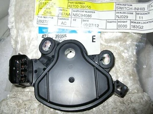 OEM NEUTRAL PARK SAFETY SWITCH 2003-2008 HYUNDAI SONATA SANTA FE # 42700-39055 - Picture 1 of 5