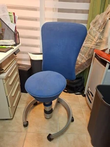 Bürostuhl Aeris Swopper blau Orthopädisch - Bild 1 von 5