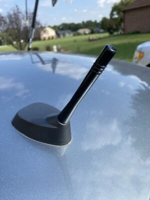 Mastro de antena de alumínio preto curto 4 polegadas AM/FM para DODGE AVENGER 2008-2014 novo - Imagem 1 de 4