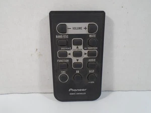 PIONEER CAR STEREO--REMOTE CONTROLLER (LOOK) CXE2758 - Picture 1 of 5