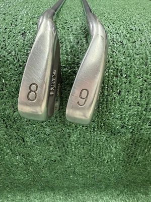 Ferros Lynx USA modelo 8 e 9, destro masculino com eixos de aço regulares - Imagem 1 de 4