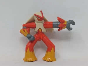 Pokemon 10th Anniversary Hasbro Exclusive Figures Glalie & Blaziken figures - Picture 1 of 7