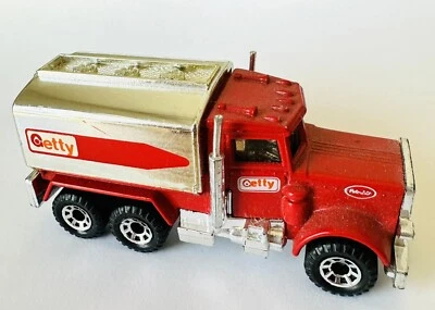 Die Cast Vehicle 1/64 Getty Oil Service Truck Matchbox Ltd 1981 Peterbilt - Image 1 of 4
