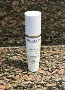 Combinación de concentrado suavizante/piel grasa de sebio Bioderma 40 ml - Imagen 1 de 5