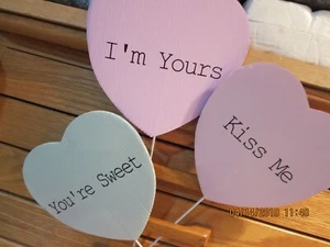 SET OF 6 VALENTINE HEARTS 6" EACH WITH MESSAGES ON METAL STEMS---#V3-7 - Picture 1 of 24