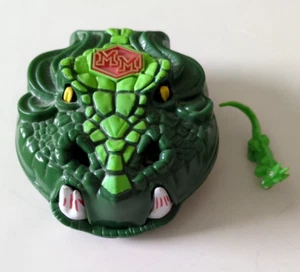 1992 Mighty Max Doom Dragon con personaggio drago all'interno no max - Foto 1 di 11