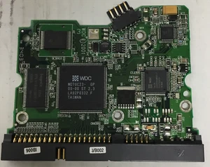 PCB Only Western Digital Protege 40GB WD400EB-00CPF0 3.5" IDE Hard Drive - Picture 1 of 3