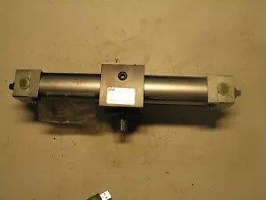 NUOVO R11H 1 180-A-D-G-K-M-O ATTUATORE ROTATIVO 1 X 180° .39 INLB/PSI A0471 - Foto 1 di 5