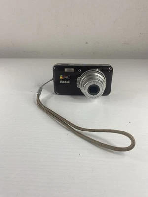 Kodak EasyShare V1003 Digital Camera Tested Works Great - Image 1 of 4