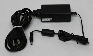 Adaptador de corriente Linksys-Cisco SA06L48-V - GPSASU-48P401-AM5BH 48V 0,4A salida - Imagen 1 de 4