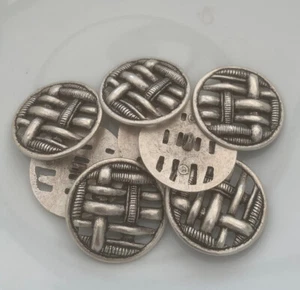 8 Large Weave Metal Vintage Shank Buttons - Picture 1 of 2