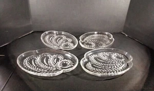 Vintage Federal Glass Hospitality Snack Trays Homestead Wheat Set Of 4 - Picture 1 of 4