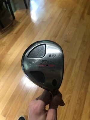 Titleist Pro Titanium 975J Driver (Right Handed) - Image 1 of 4