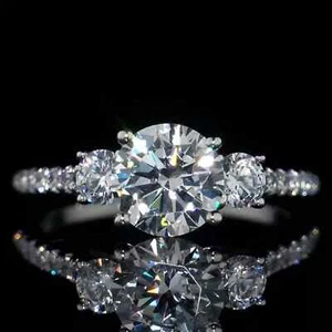 Silver Plated Elegant Round Cubic Zirconia Wedding Ring For Women Size 3-15 - Picture 1 of 5