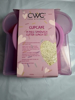 CWC 19-teiliges Sandwichschneider-Set - Kuchen/Herzen - Neu - Bild 1 von 4