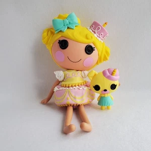 Lalaloopsy Candle Slice O' Cake & Pet Pug Dog MUÑECA TAMAÑO COMPLETO 12" sin zapatos usada en excelente estado - Imagen 1 de 18