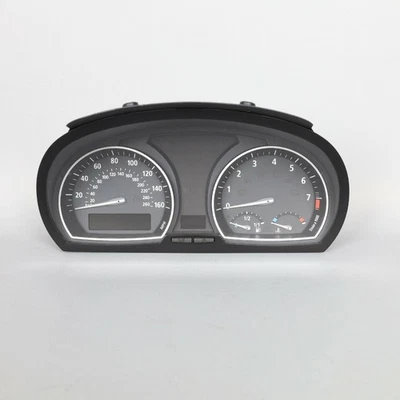 Cuadro de instrumentos velocímetro BMW X3 E83 2007-2010 Speedo OEM usado Foto 1 de 4