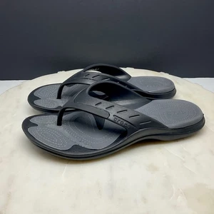 Crocs Modi Sport Flip Flop Sandals Womens Size 8 Mens 6 Black Gray Slip On Thong - Picture 1 of 8