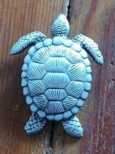Beautiful JJ" Jonette Jewelry Silver Pewter 'Realistic TURTLE' Tack Pin/Badge - Picture 1 of 3