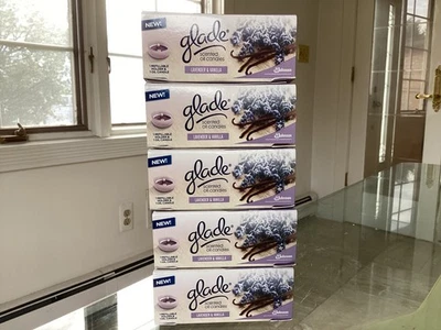 5 Glade Purple Lavender & Vanilla Scented Oil Candles  & 6 Beaut. Glass Holders - Image 1 of 4