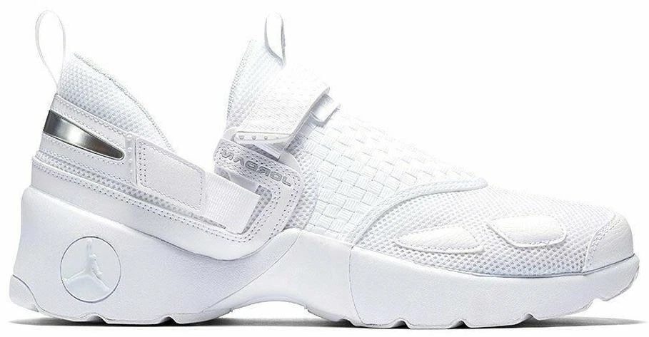 Jordan Trunner LX Triple White