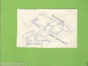 #D154. THREE CRICKET SIGNATURES - EMERY, McGRATH, CAIRNS - Picture 1 of 1