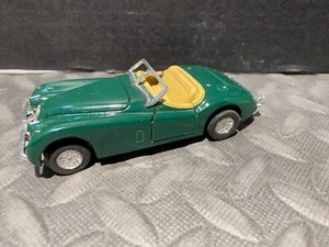 1/32 JAGUAR XK ROADSTER GREEN OPENING HOOD AND DOORS FRICTION MOTOR - Picture 1 of 5