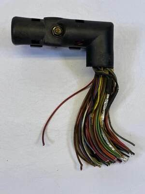 1999 Ford Econoline E-150 V6 4.2L 4x2 ECM ECU Wiring Harness Plug Connector OEM. - Image 1 of 4