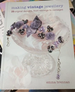 Making vintage jewellery - Imagen 1 de 3