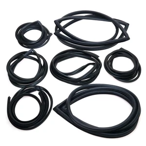 WEATHERSTRIP COMPLETE SET NEW FIT FOR DATSUN NISSAN 510 1600 4DOORS BLUEBIRD SSS - Picture 1 of 6