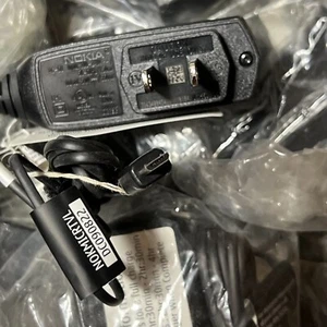 Wholesale Lot of 50 Nokia Home Charger MicroUSB for Lumia 520 620 630 925 1020 - Picture 1 of 4