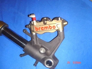 Espaciadores de pinza radial de 5 mm para Brembo Nissin Tokico Beringer todos 108 mm plateados - Imagen 1 de 3