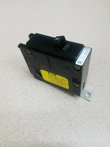 EATON CUTLER QBHW1020 20A CIRCUIT BREAKER - Picture 1 of 3