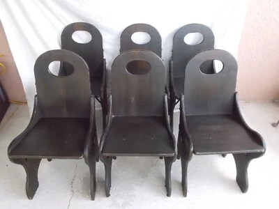 6 Sillas de Monje Monterey Mason Firmadas Cerradura Recortadas Renacimiento Español Foto 1 de 4