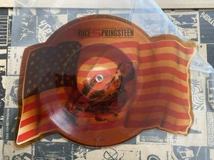 Bruce Springsteen -I'm On Fire / Born In The USA 7" Shaped Picture Disc - Picture 1 of 3